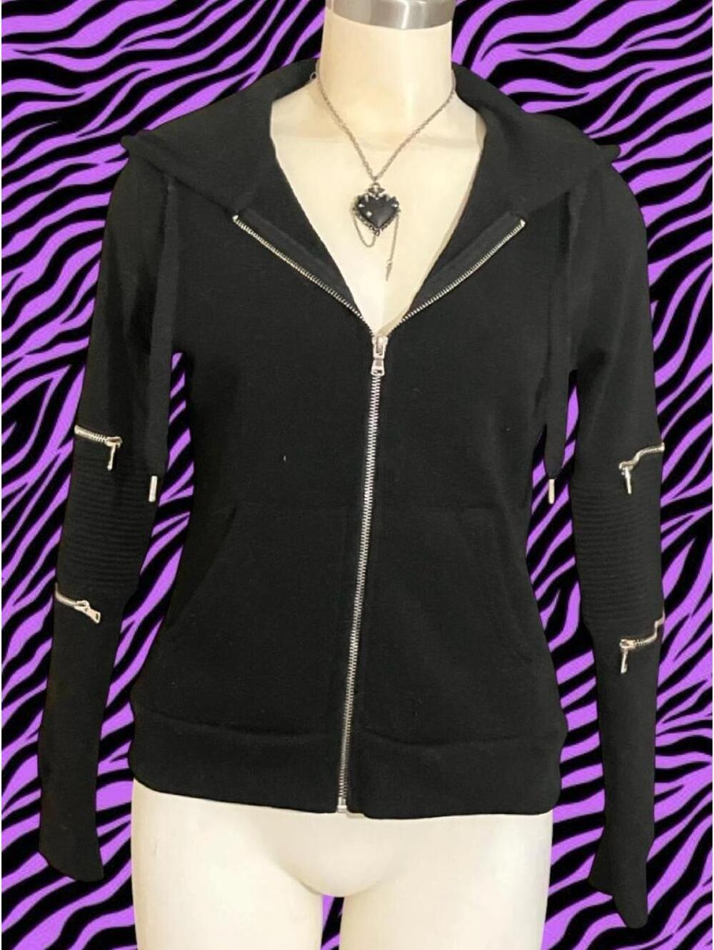 Red Fox black zip up hoodie with silver zipper details, size L #emo